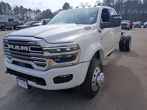 New 2026 RAM 4500 Laramie w/ Laramie Trim Package image 9