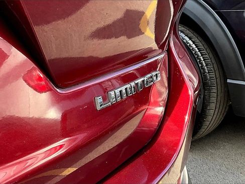 Used 2022 Jeep Grand Cherokee L Limited image 8