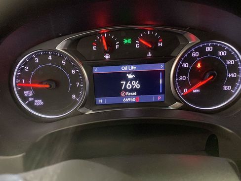 Used 2024 GMC Terrain SLT FWD image 58