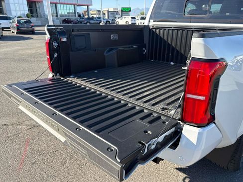 New 2026 Toyota Tacoma Limited AWD/4WD image 12