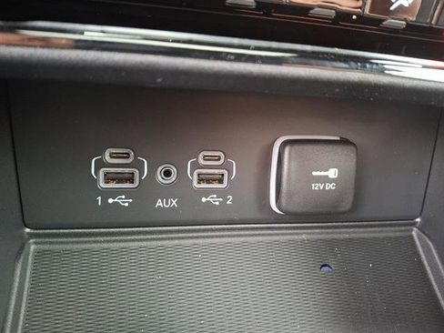 New 2025 Jeep Grand Cherokee Altitude image 20