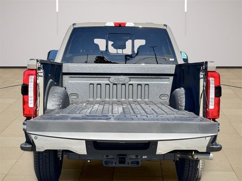 New 2026 Ford F250 Lariat w/ Lariat Premium Package image 22
