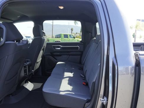 New 2026 RAM 1500 4x4 Crew Cab image 29