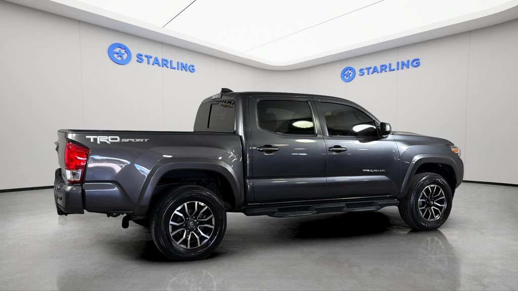Used 2022 Toyota Tacoma TRD Sport w/ Technology Package RWD image 10