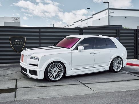 Used 2026 Rolls-Royce Cullinan image 6