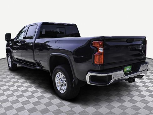 Used 2024 Chevrolet Silverado 3500 LTZ image 6