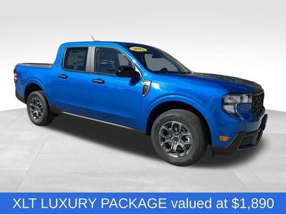 New 2025 Ford Maverick XLT w/ XLT Luxury Package