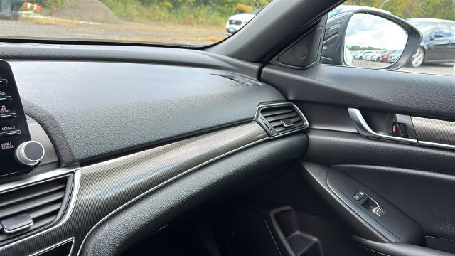 Used 2022 Honda Accord Sport image 21