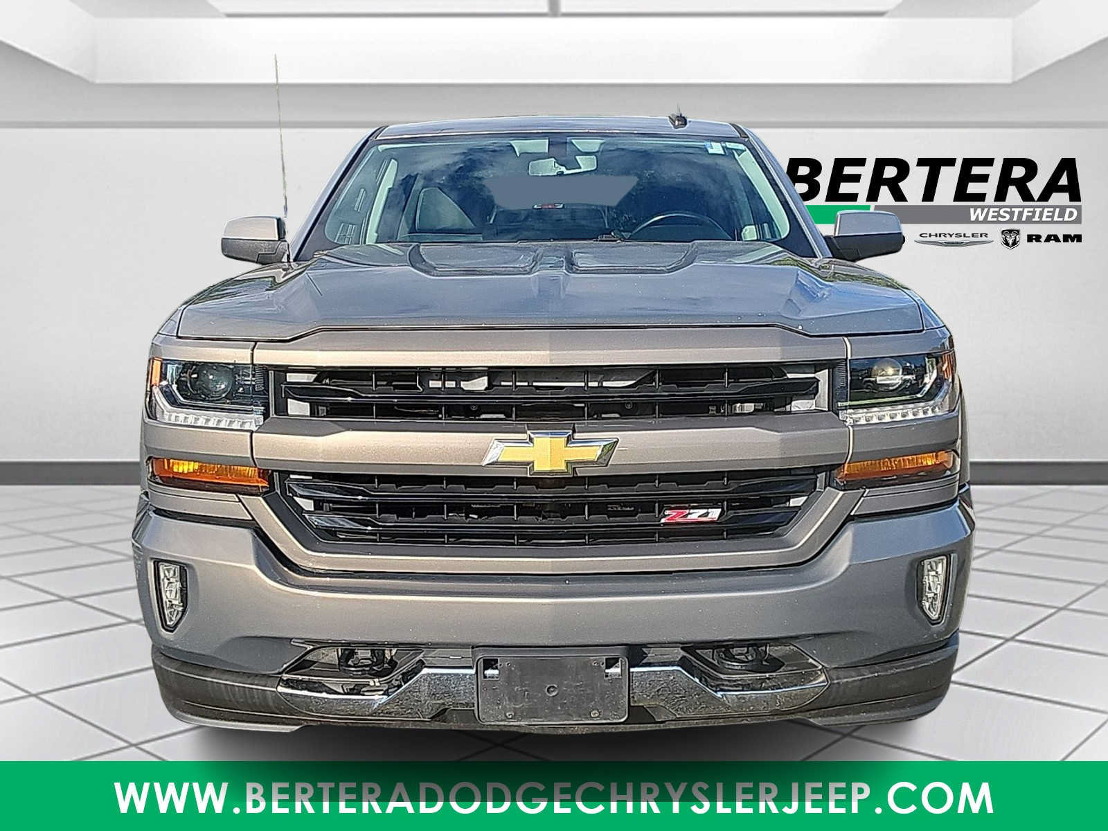 Used 2017 Chevrolet Silverado 1500 LT w/ All Star Edition AWD/4WD image 2