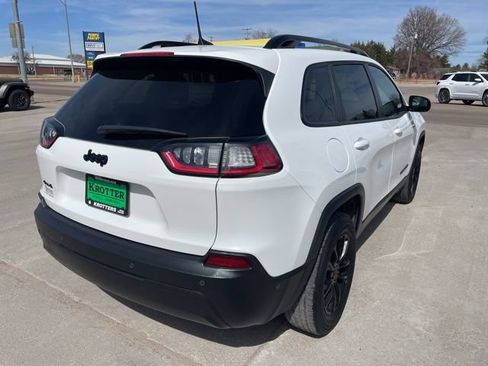 Used 2023 Jeep Cherokee Altitude Lux w/ Lux Elite Package AWD/4WD image 3