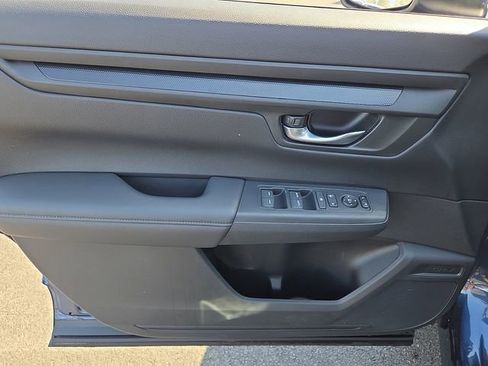 Used 2024 Honda CR-V EX image 13