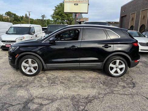 Used 2016 Lincoln MKC Premiere FWD image 9