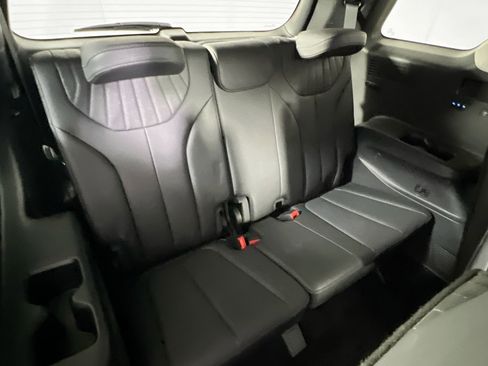 Used 2023 Hyundai Palisade Limited AWD/4WD image 27