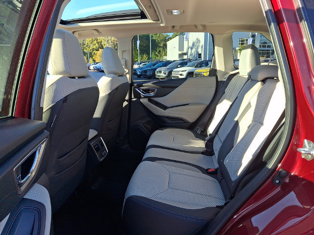 Certified 2023 Subaru Forester Premium AWD/4WD image 11