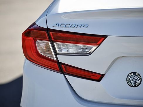 Certified 2019 Honda Accord EX-L image 7