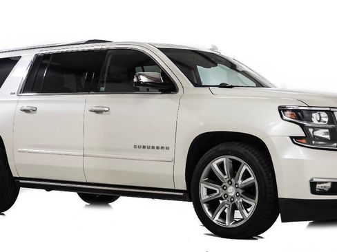 Used 2015 Chevrolet Suburban LTZ RWD image 1