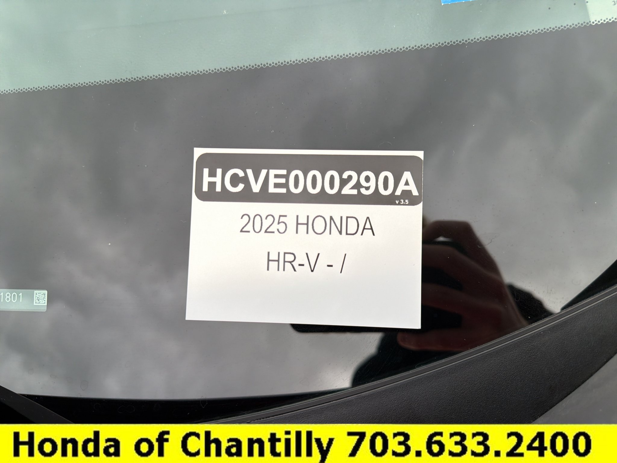 Certified 2025 Honda HR-V EX-L image 37