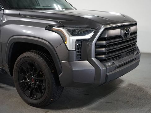 Used 2023 Toyota Tundra SR5 w/ SR5 Convenience Package AWD/4WD image 4