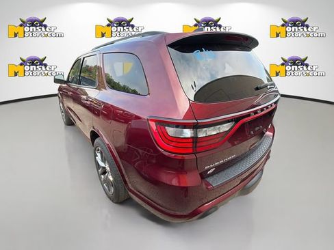 Used 2024 Dodge Durango R/T w/ Tow 'N Go Group AWD/4WD image 6