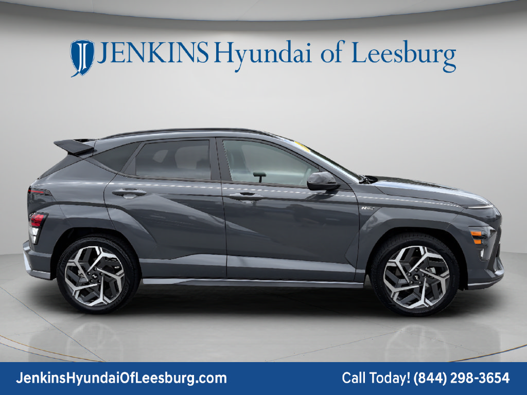 Used 2024 Hyundai Kona N Line FWD image 3