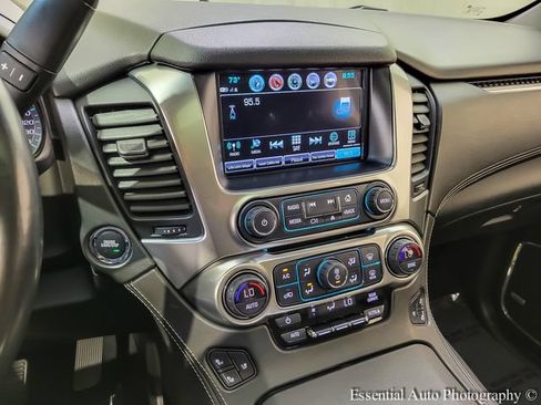 Used 2019 Chevrolet Tahoe Premier AWD/4WD image 16