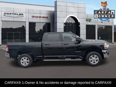 Used 2024 RAM 2500 Big Horn w/ Bed Utility Group image 2