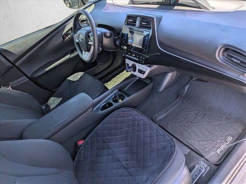 Used 2018 Toyota Prius One FWD image 20