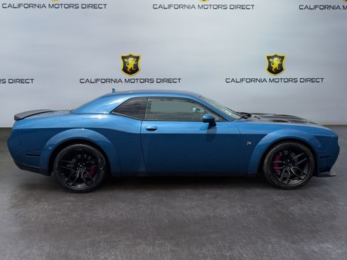 Used 2021 Dodge Challenger R/T Scat Pack RWD image 6