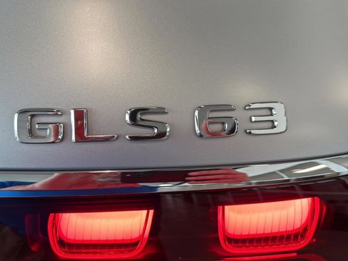 New 2026 Mercedes-Benz GLS 63 AMG 4MATIC image 14