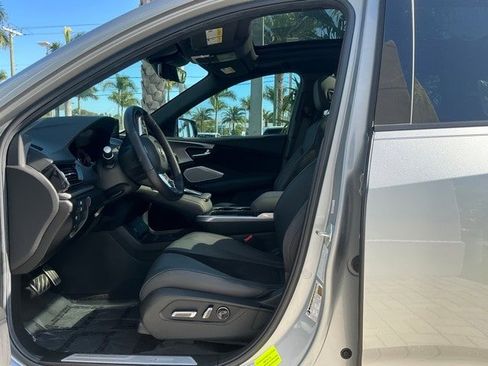 Certified 2025 Acura RDX A-Spec image 9