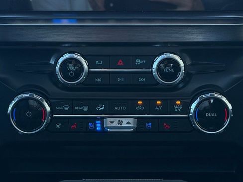 New 2026 Ford F250 Lariat w/ Lariat Ultimate Package image 38