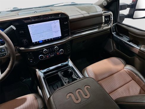 Used 2023 Ford F350 King Ranch w/ FX4 Off-Road Package image 24