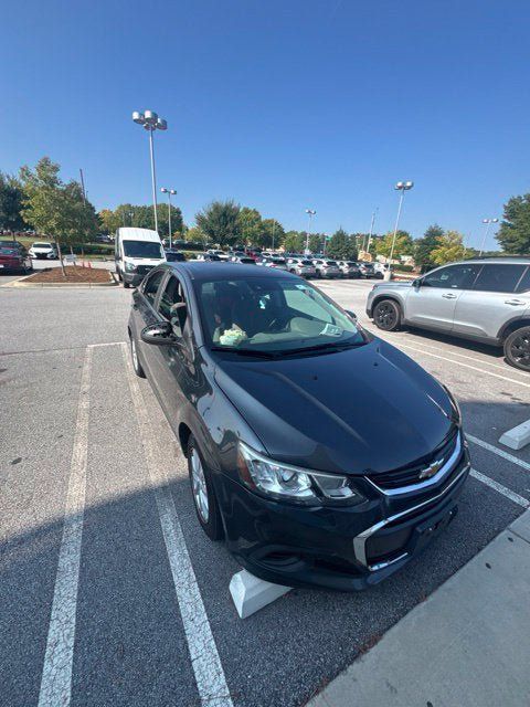 Used 2017 Chevrolet Sonic LT w/ Convenience Package FWD image 21