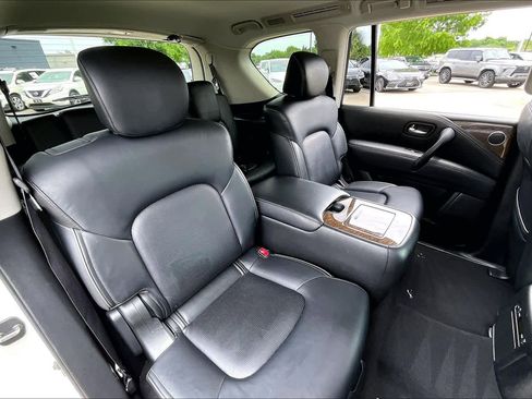 Used 2017 INFINITI QX80 2WD image 18
