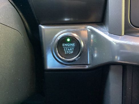 Used 2021 Ford F150 Lariat w/ Equipment Group 502A High image 56