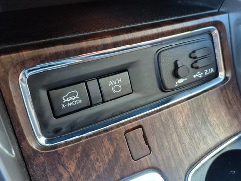 Used 2022 Subaru Ascent Touring image 37