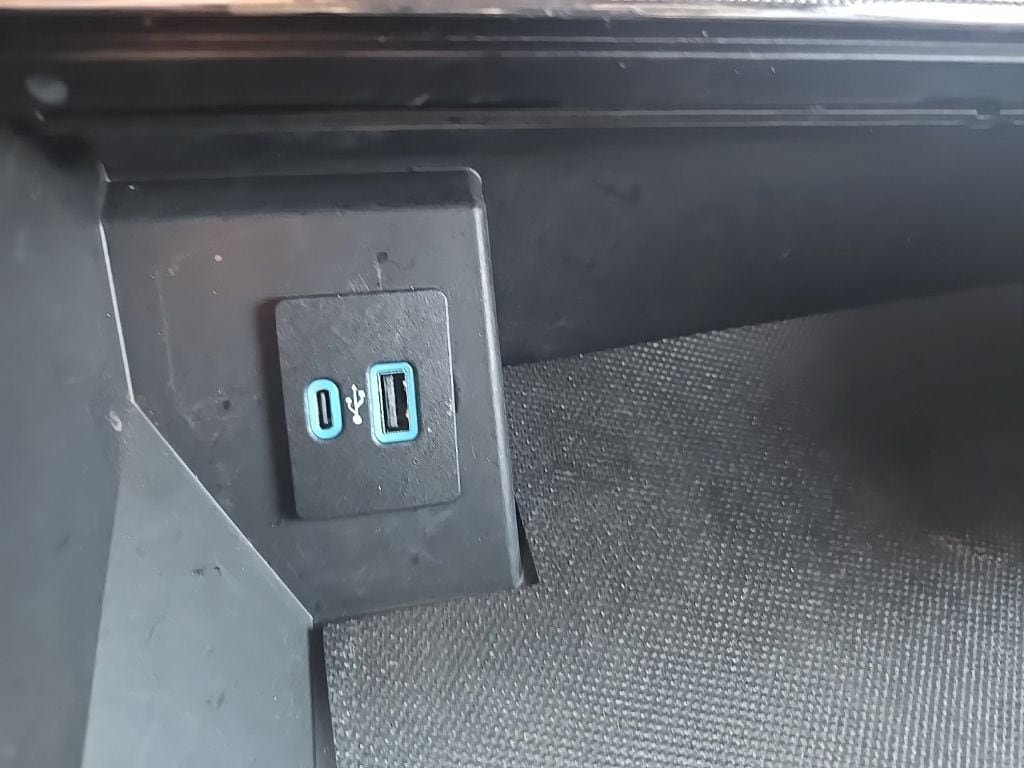 Used 2024 Ford F150 Lariat w/ Tow/Haul Package AWD/4WD image 19