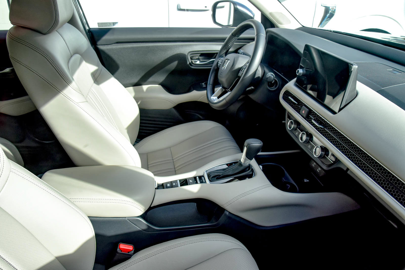 Certified 2026 Honda HR-V EX-L image 8