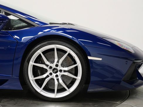 Used 2014 Lamborghini Aventador LP 700-4 image 52