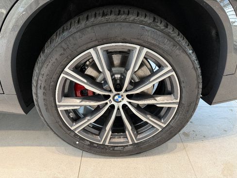 New 2026 BMW X5 xDrive50e w/ M Sport Package AWD/4WD image 7