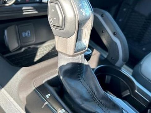 New 2024 Ford Bronco Outer Banks w/ Sasquatch Package image 21