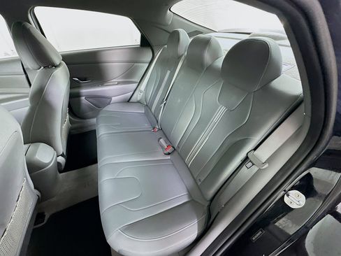 Used 2022 Hyundai Elantra SEL w/ Convenience Package image 26