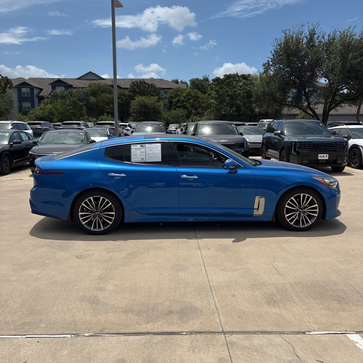 Used 2018 Kia Stinger Premium RWD image 3