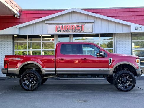 Used 2022 Ford F250 King Ranch w/ FX4 Off-Road Package AWD/4WD image 2