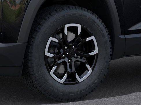 New 2025 Chevrolet Equinox ACTIV w/ Convenience Package III FWD image 10