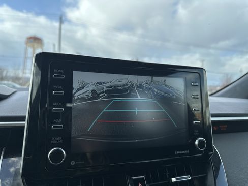 Used 2021 Toyota Corolla SE image 20