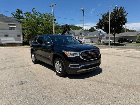 Used 2019 GMC Acadia SLE AWD/4WD image 1