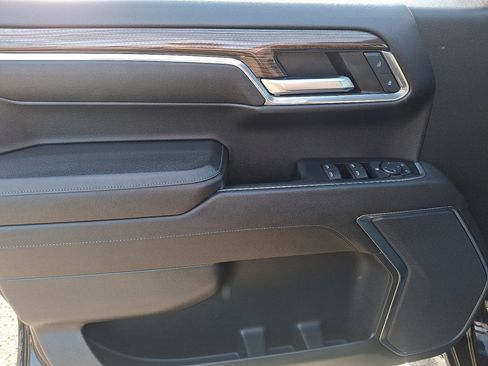 Used 2023 Chevrolet Silverado 1500 LT image 22