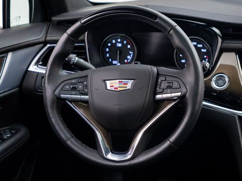 Certified 2025 Cadillac XT6 Premium Luxury w/ Platinum Package AWD/4WD image 13