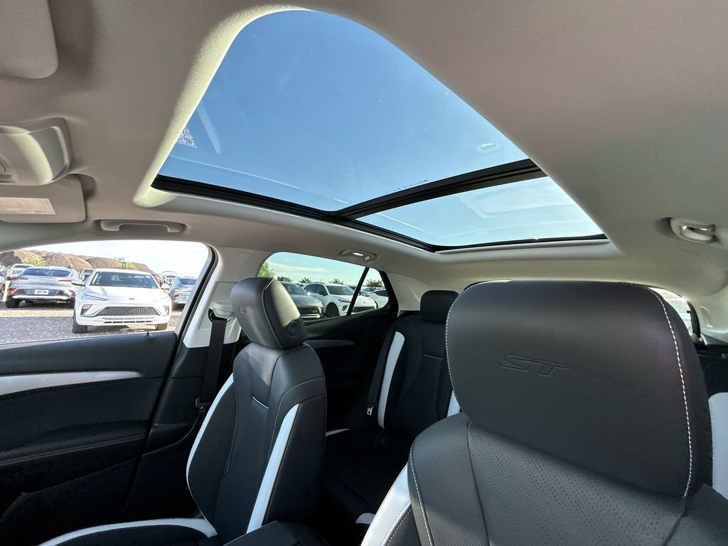 New 2026 Buick Envision Sport Touring AWD/4WD image 19